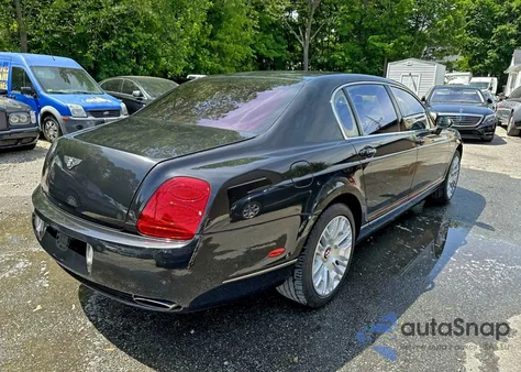 2008 Bentley Continental Flying Spur z USA, uszkodzony, nr VIN SCBBR93W98C055885